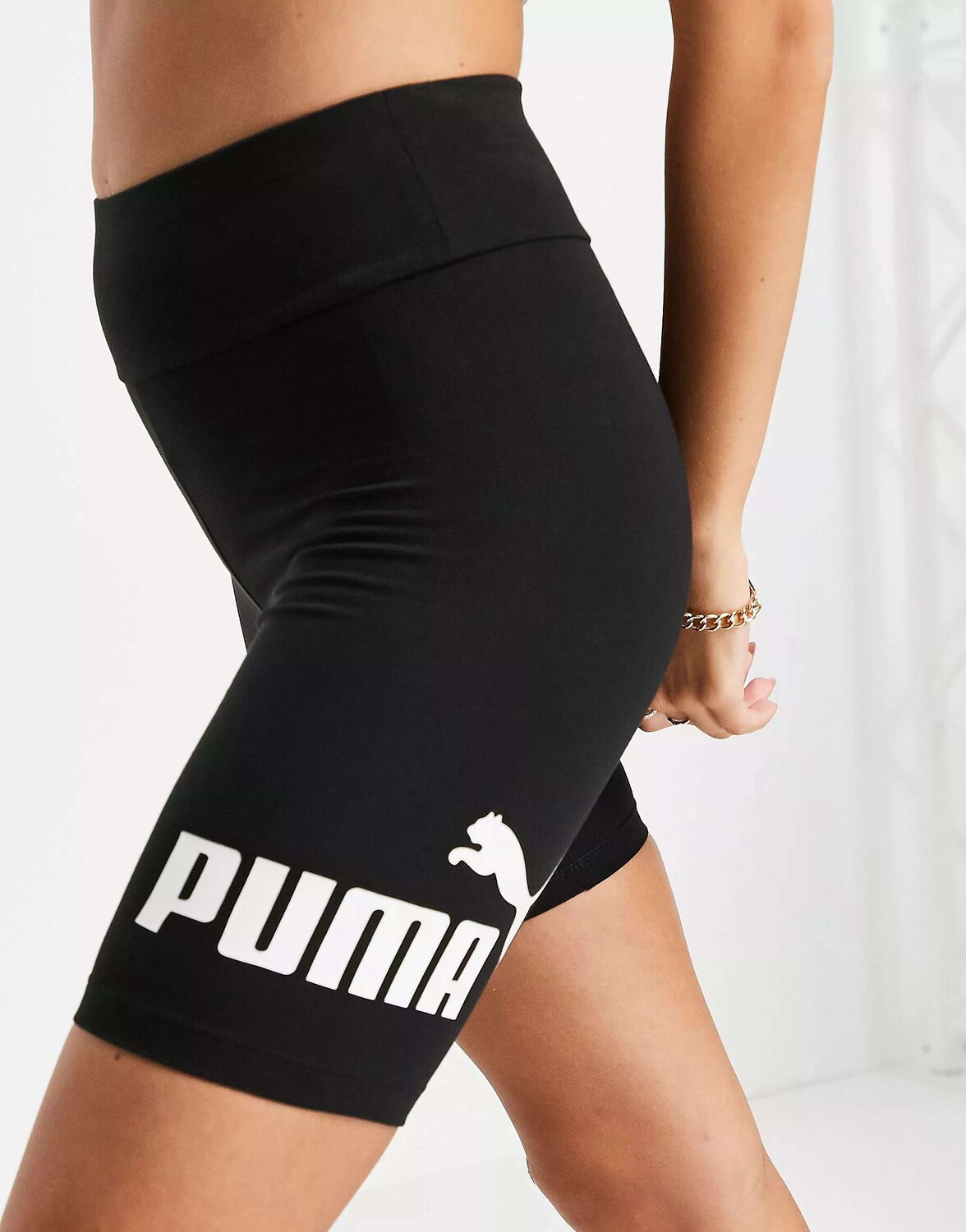 цена Черные леггинсы Puma Essentials