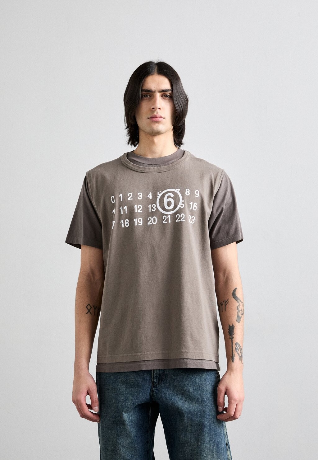 

Футболка с принтом MM6 Maison Margiela, цвет taupe
