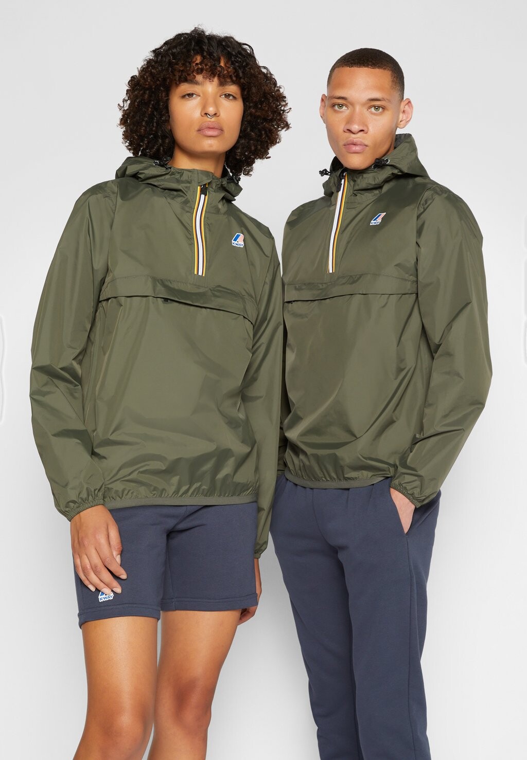 

Водонепроницаемый LE VRAI LEON UNISEX K-Way, черный торф