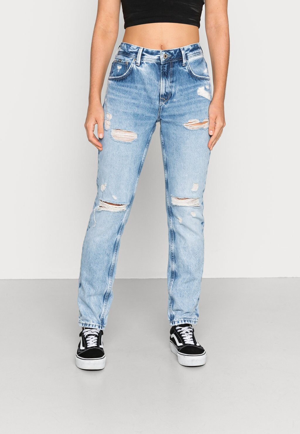 

Джинсы облегающего кроя Pepe Jeans