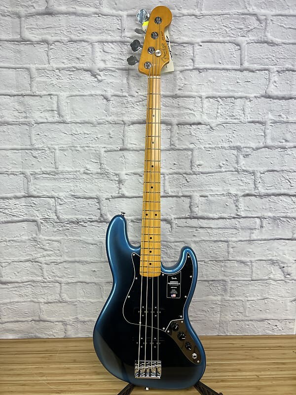 

Басс гитара Fender American Professional II Jazz Bass with Maple Fretboard - Dark Night