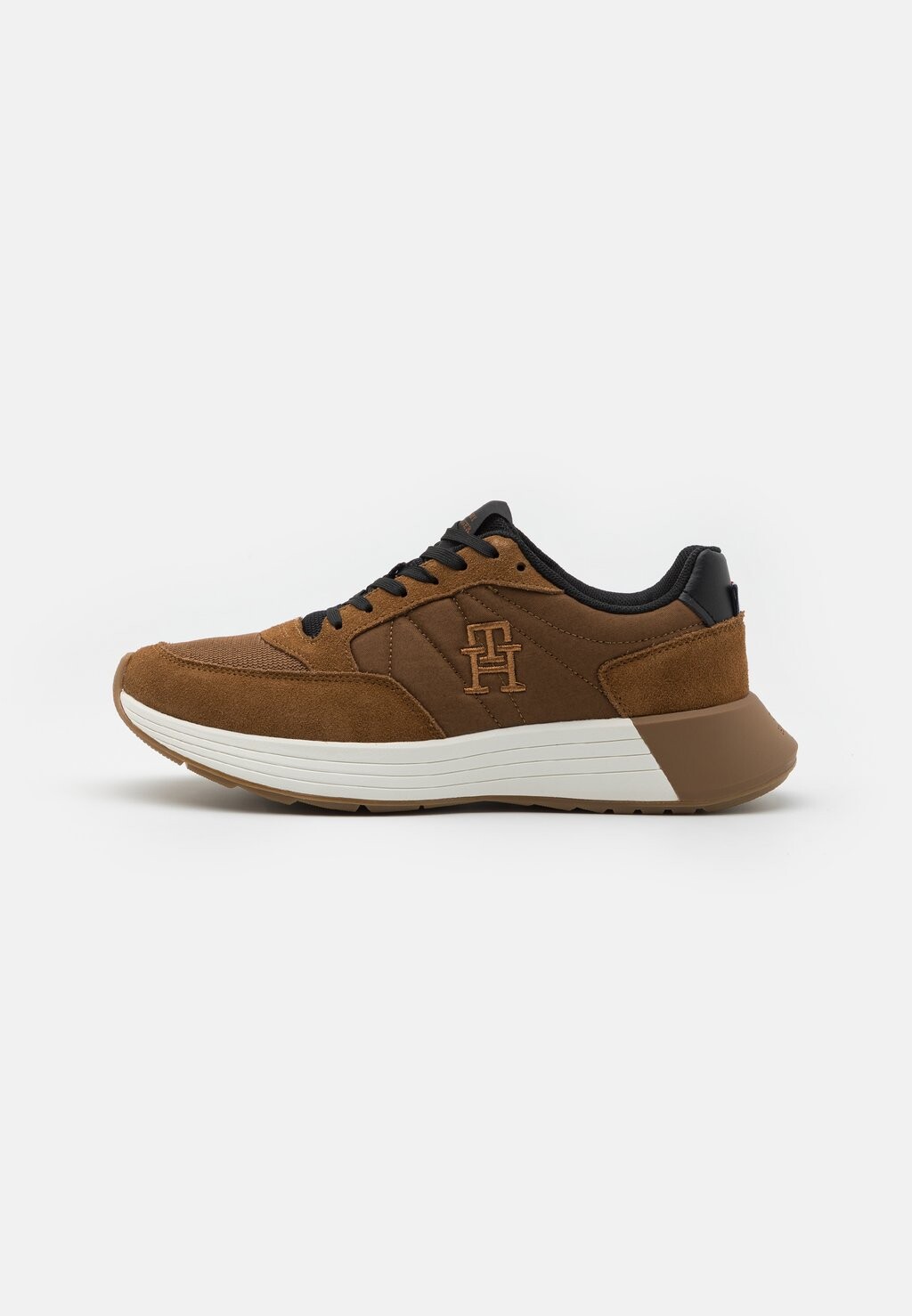 

Кроссовки Tommy Hilfiger CLASSIC ELEVATED RUNNER MIX, кокосовая роща