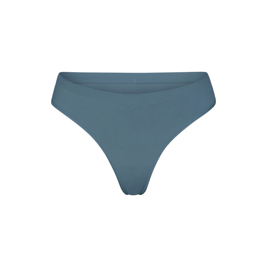 

Стринги SKIMS Soft Smoothing Seamless, цвет Kyanite