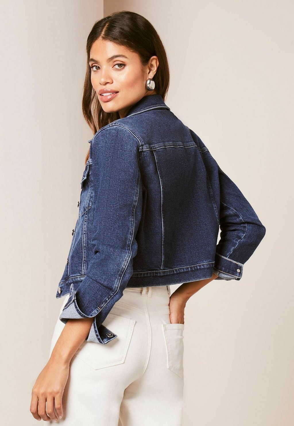 

Джинсовая куртка CROP, REGULAR FIT Lipsy, синий