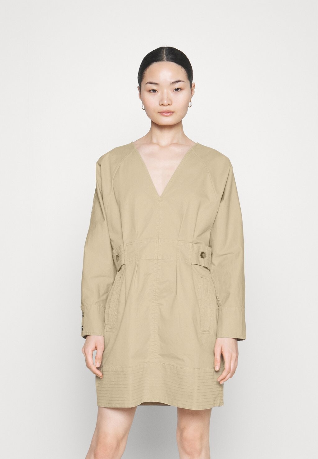 

Повседневное платье Banana Republic
