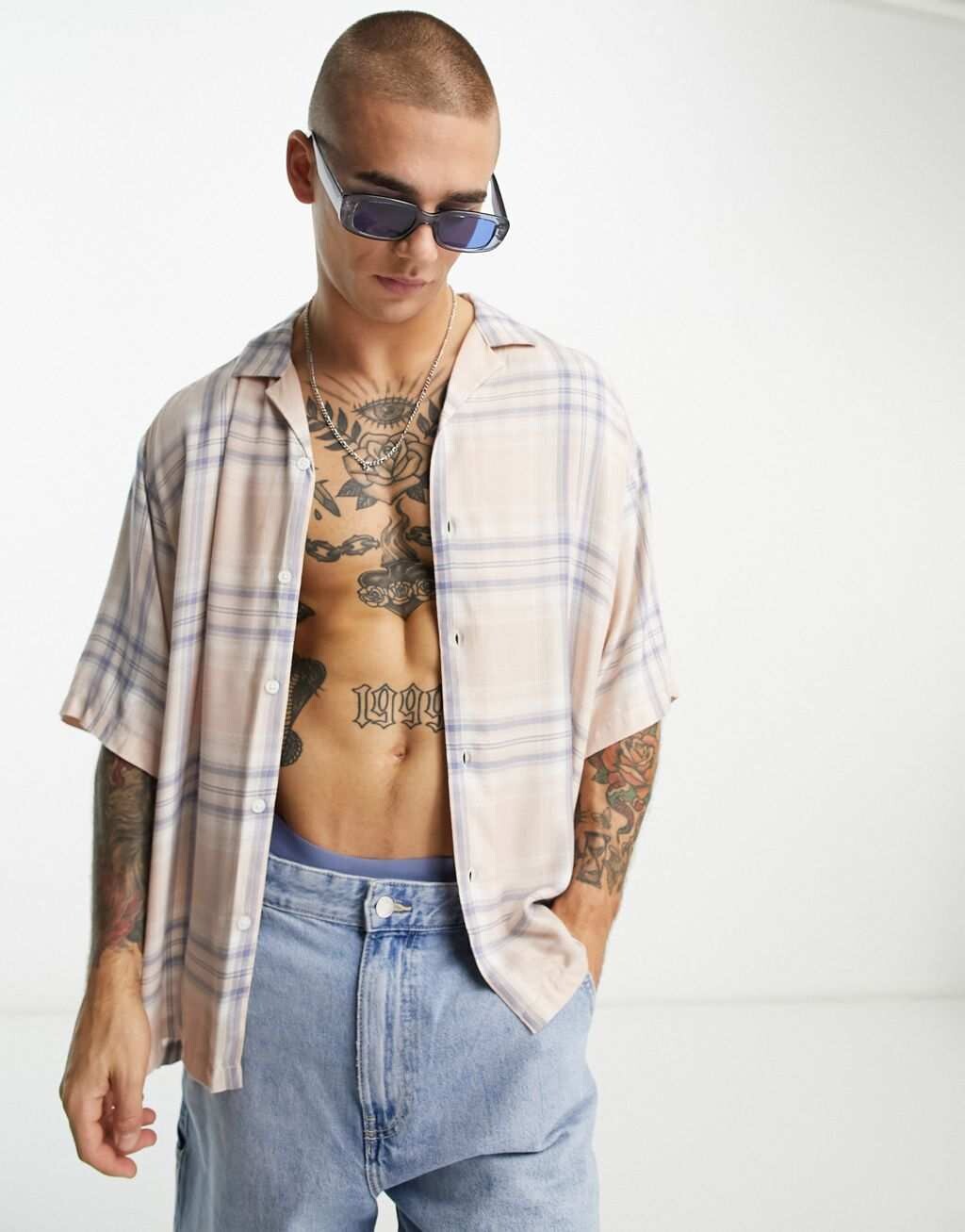 

Розовая рубашка свободного кроя в клетку ASOS DESIGN
