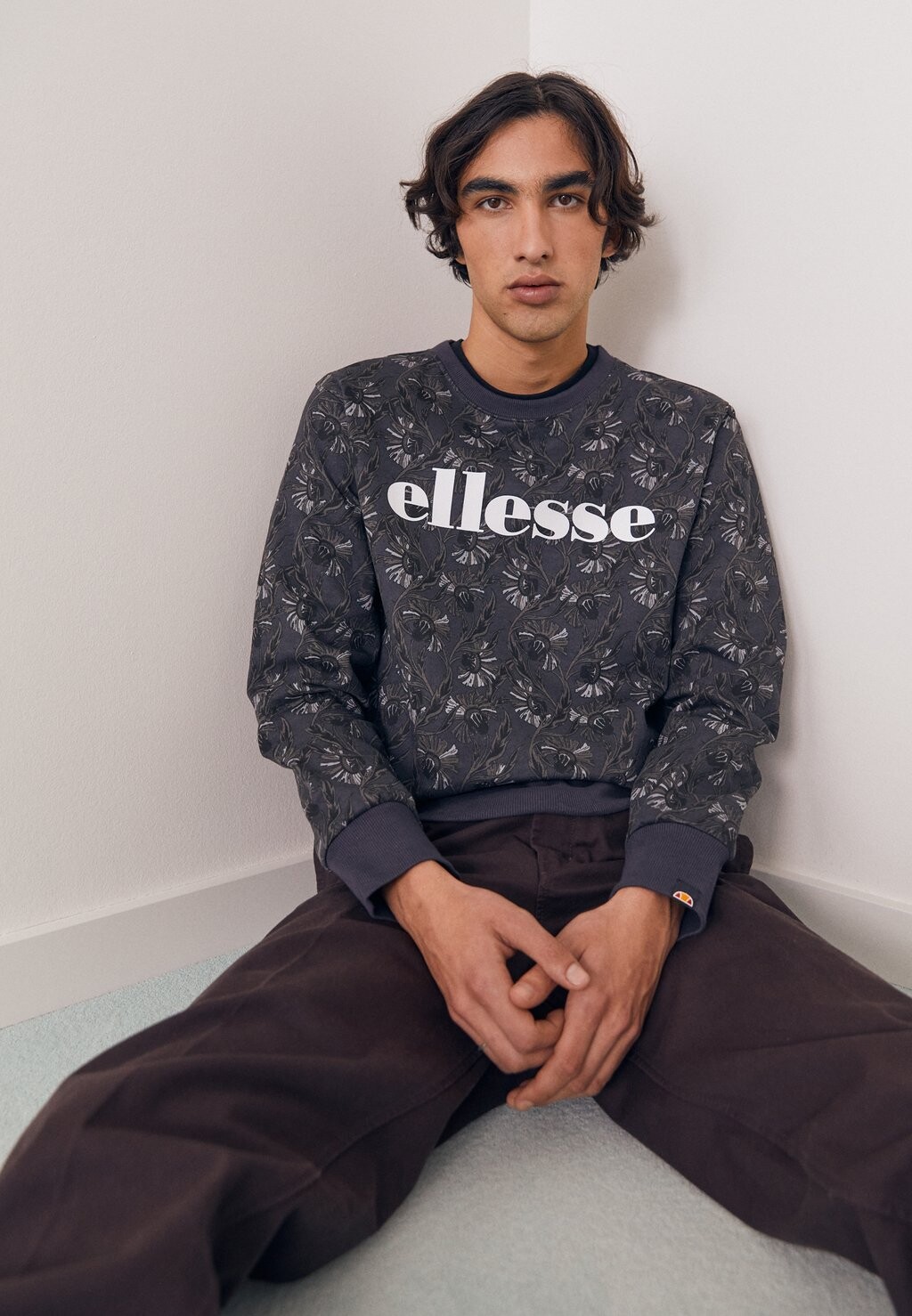 

Толстовка Ellesse, темно-серый