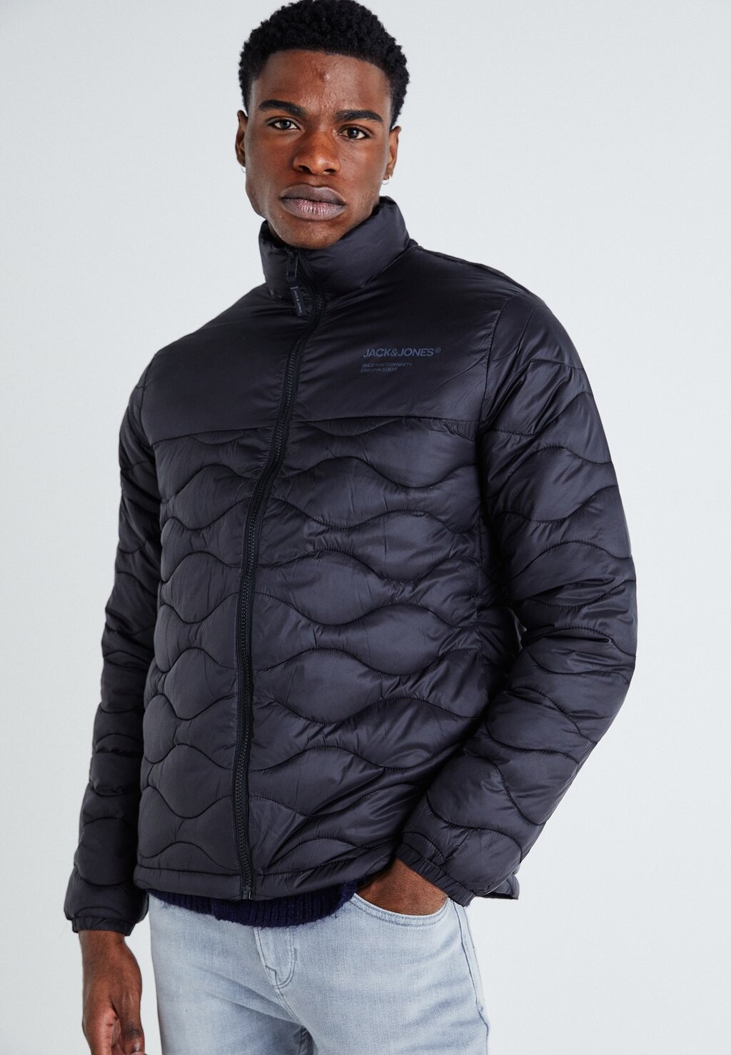 Куртка межсезонная Jjenoah Puffer Collar Jack & Jones, черный