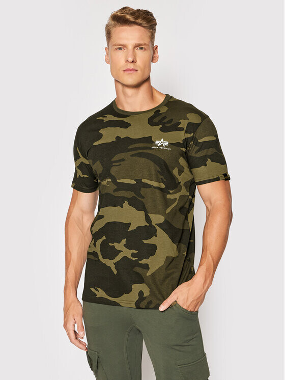 

Футболка стандартного кроя Alpha Industries, зеленый