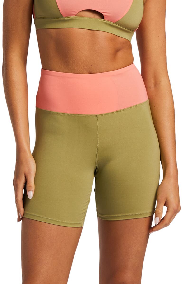 

Велосипедки с цветными блоками BILLABONG