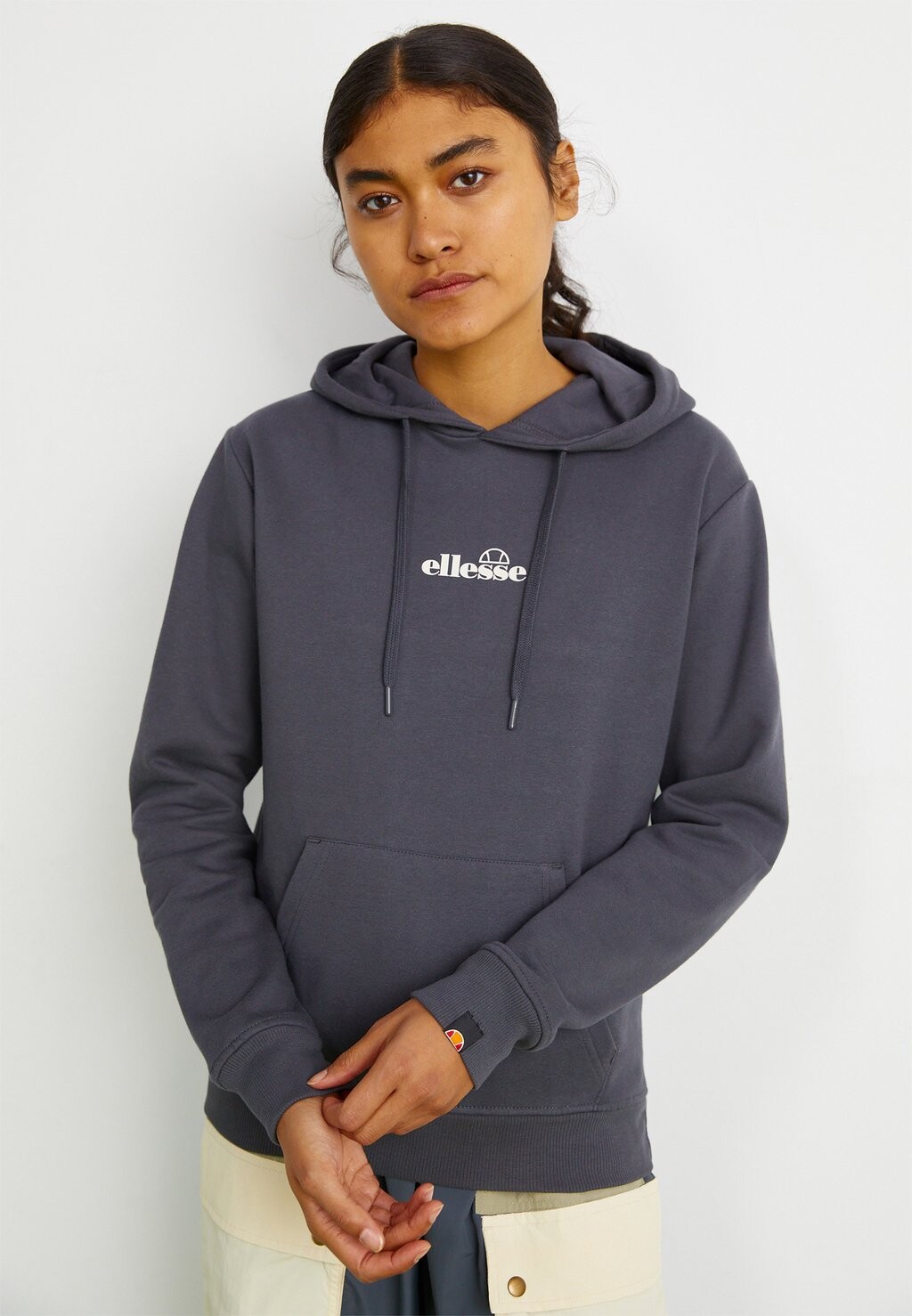 

Толстовка Ellesse JAZANA OH HOODY, цвет dark grey