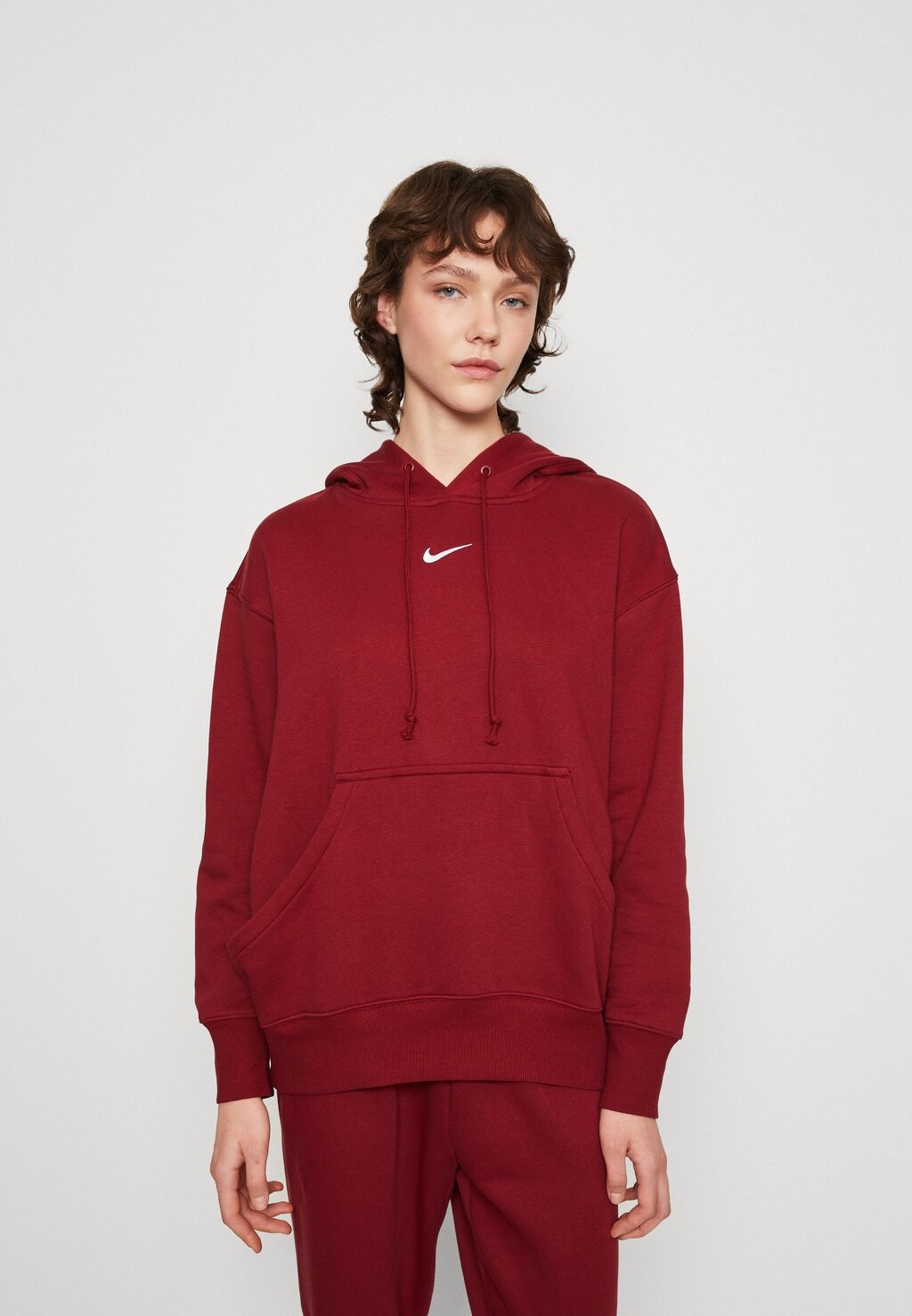 

Толстовка с капюшоном Nike Hoodie, команда красный/белый, Красный;коричневый