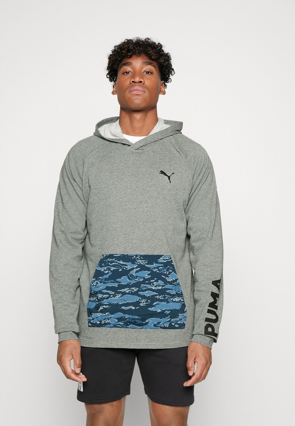 

Толстовка Puma Train Concept Hoodie, светло-серый хизер