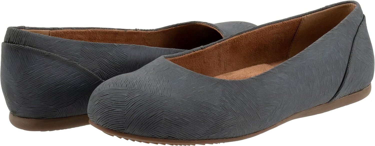 

Балетки Sonoma SoftWalk, цвет Smoke Emboss