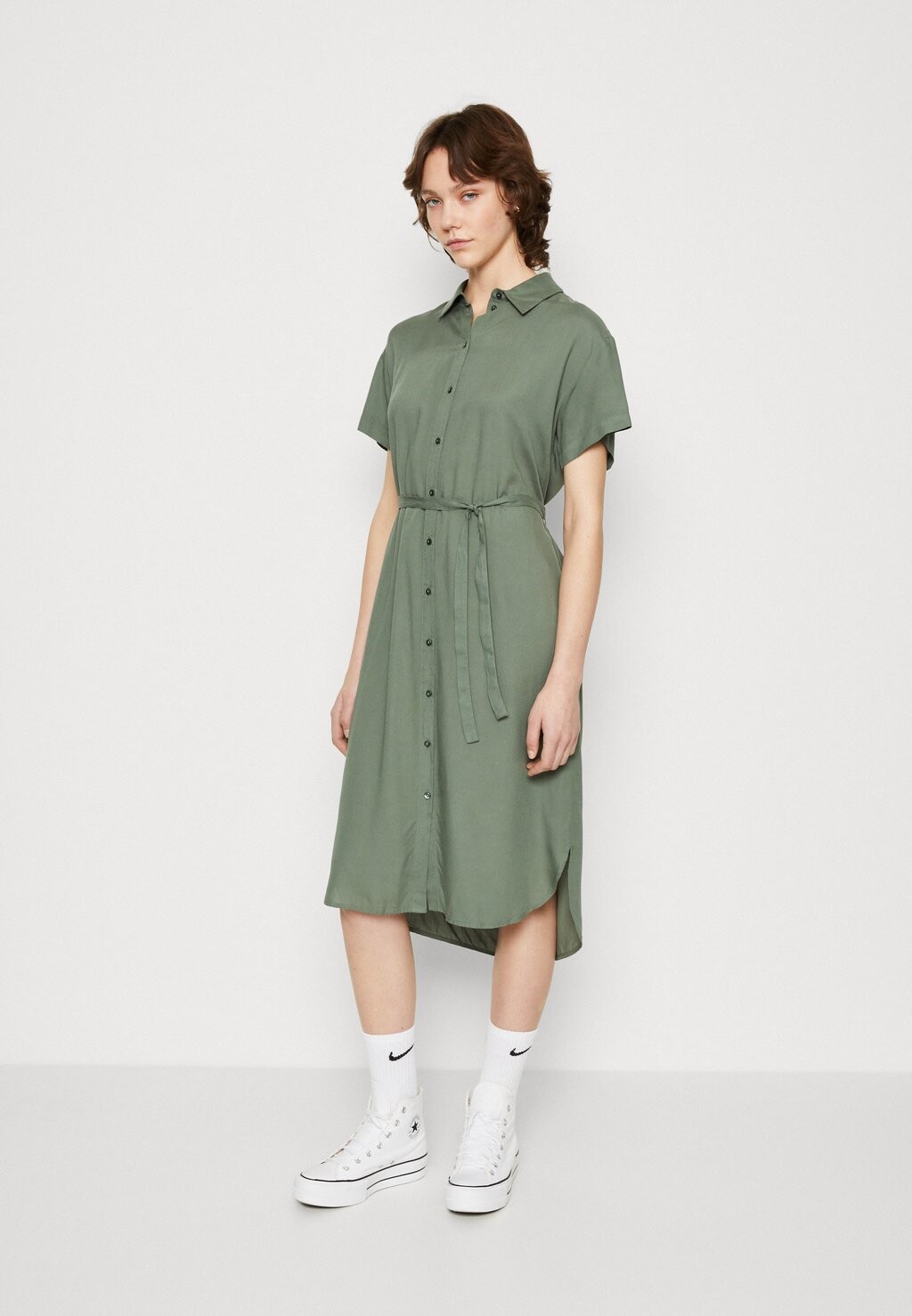 

Платье-рубашка Vero Moda