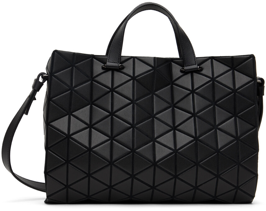 

Черная матовая сумка-тоут Toneau Bao Bao Issey Miyake, цвет Matte black