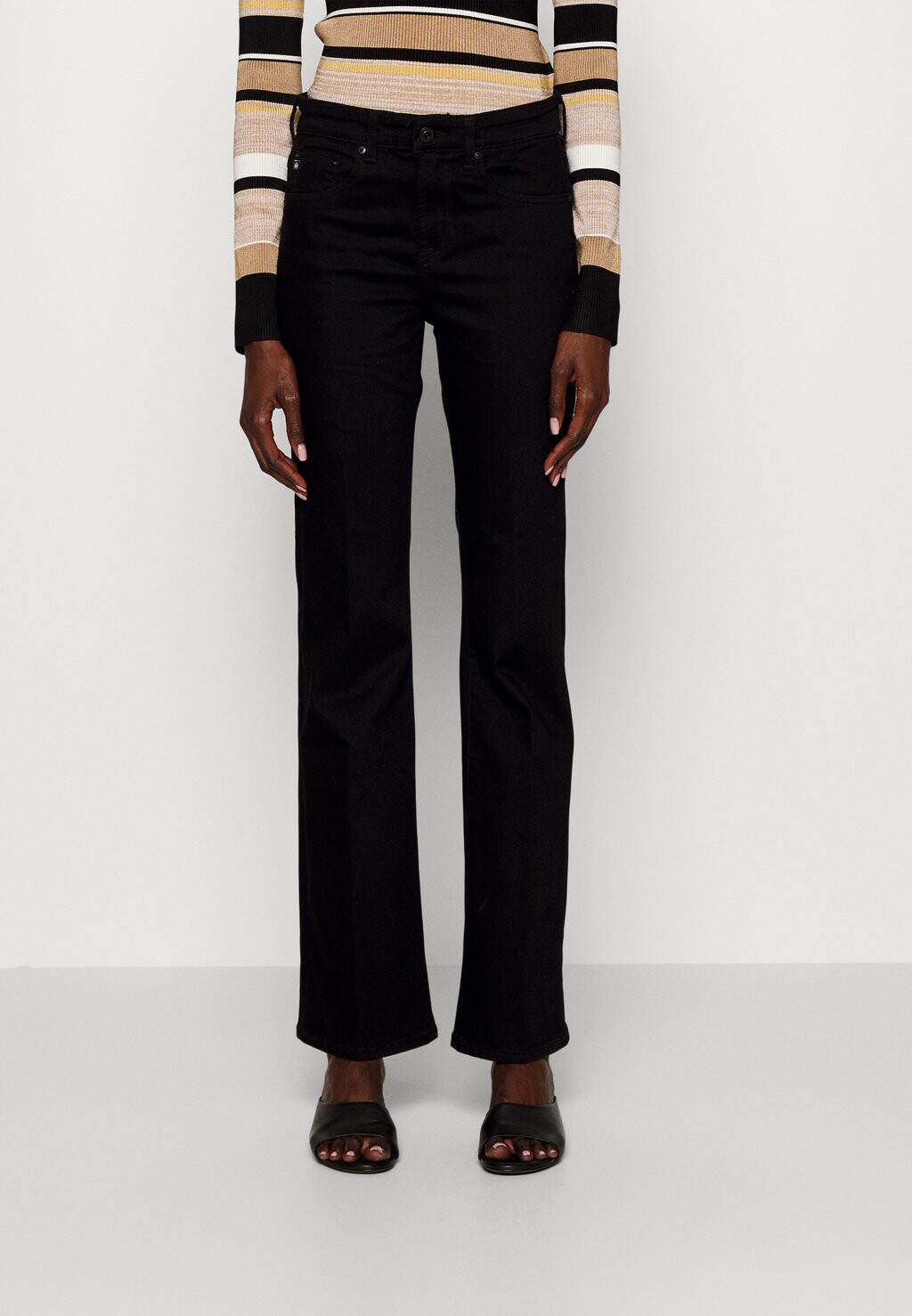 

Джинсы Bootcut AG Jeans