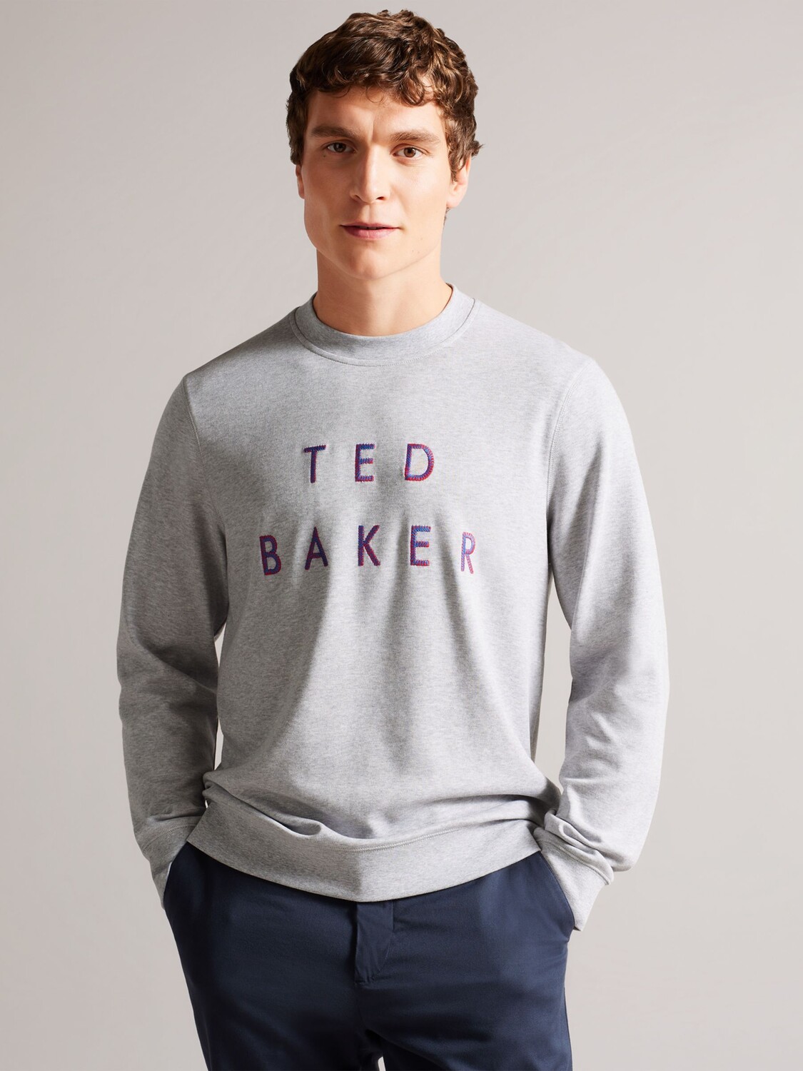 

Джемпер с длинными рукавами и вышивкой Ted Baker, серый меланж