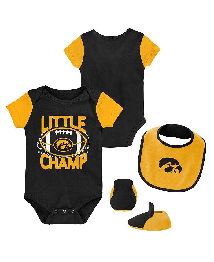 Комплект боди с нагрудником и пинетками Iowa Hawkeyes Little Champ черного и золотого цвета для новорожденных Outerstuff, черный