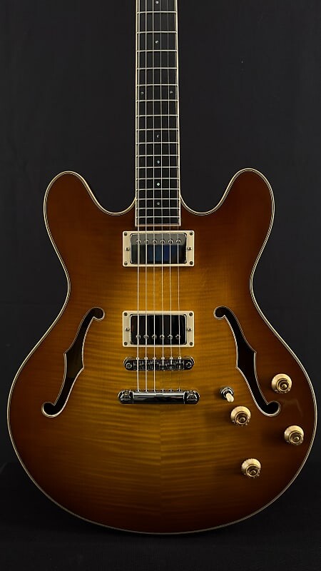 

Электрогитара Eastman T186MX-GB Thinline in Goldburst