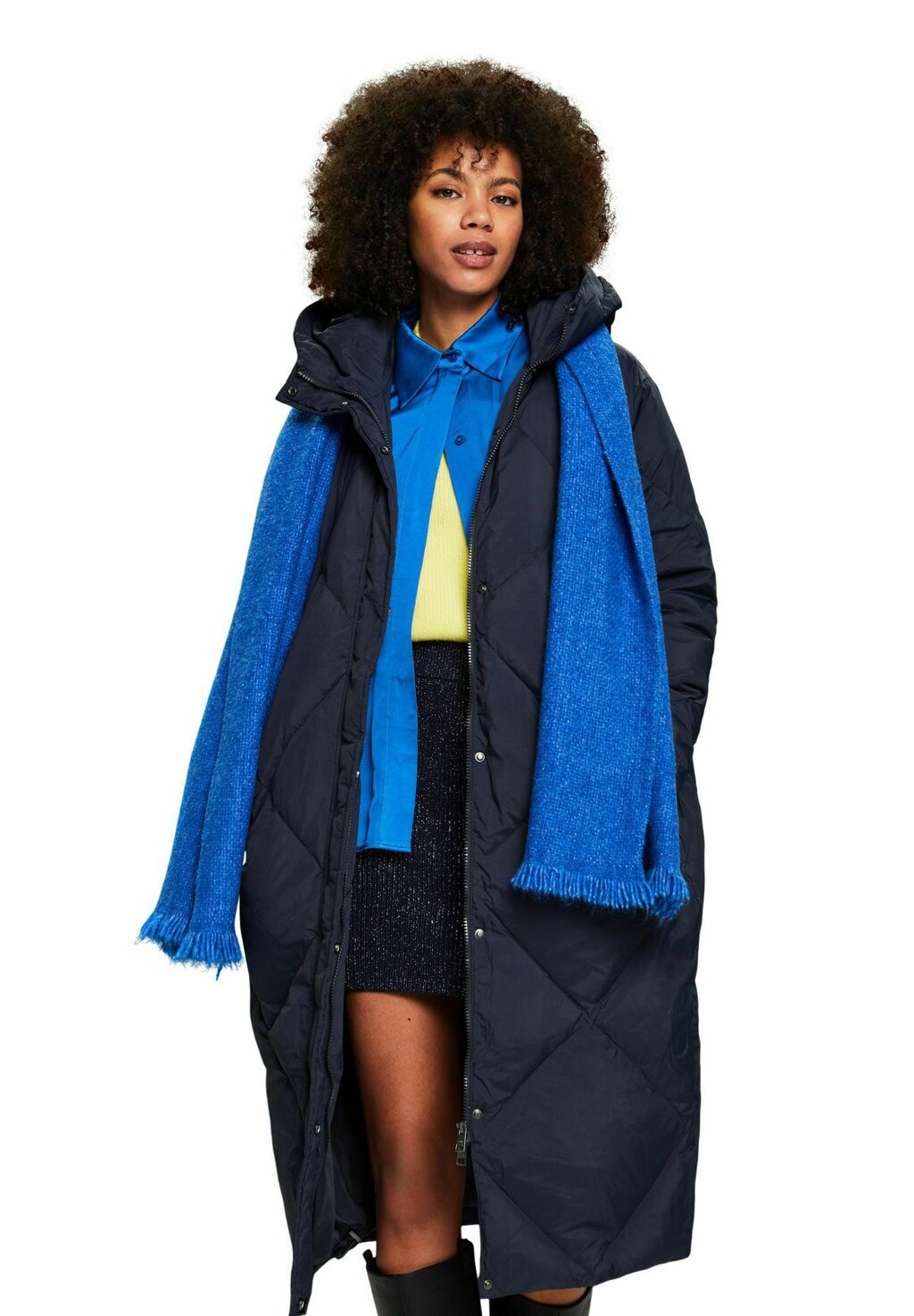 

Зимнее платье Esprit, цвет navy