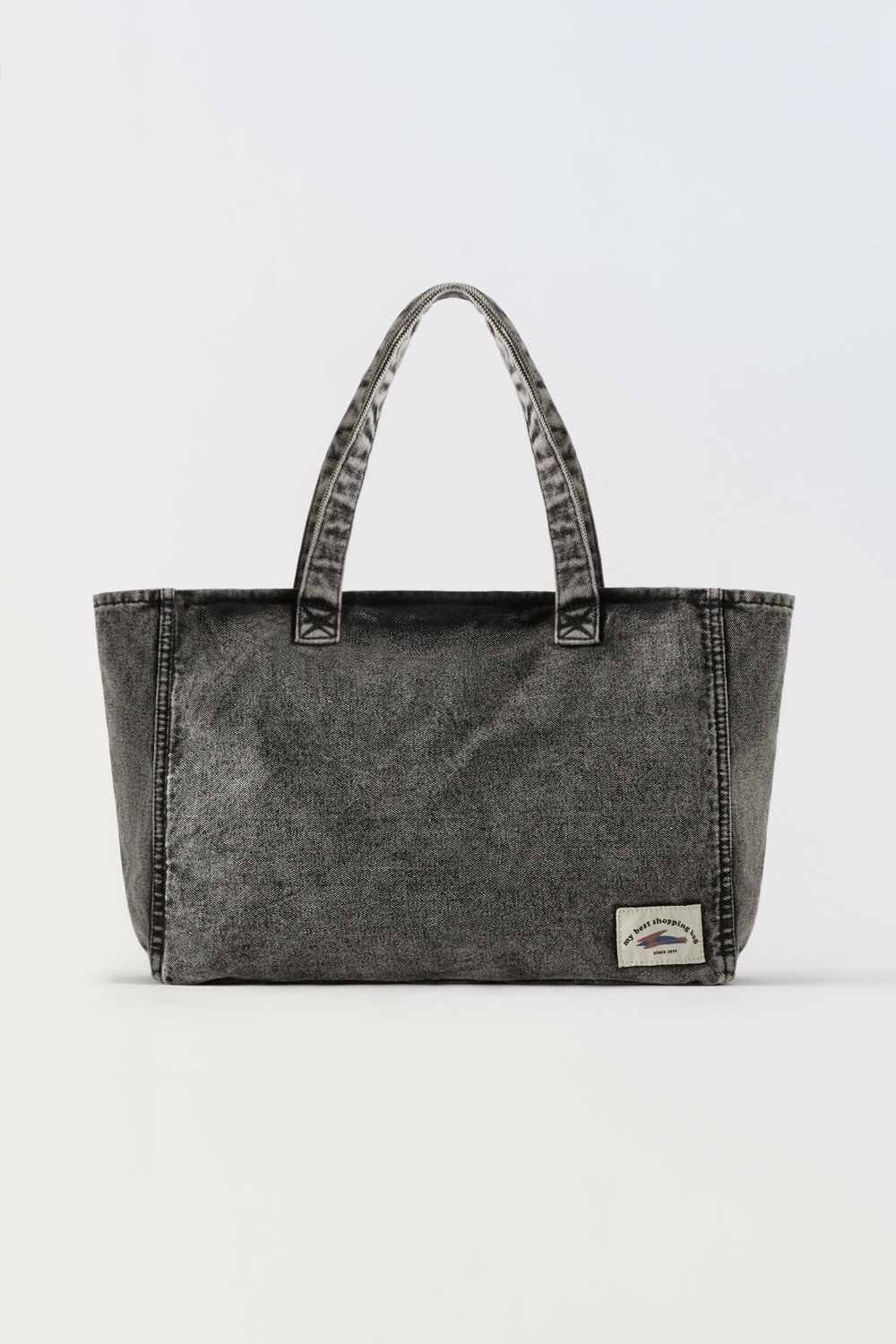 

Сумка из джинсовой ткани Zara, серый