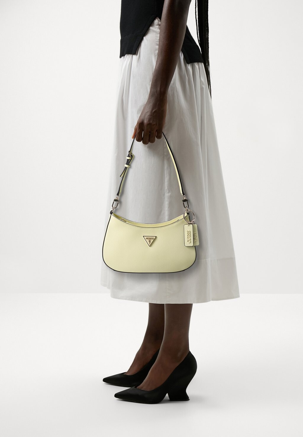 

Сумка NOELLE Guess, цвет pale yellow