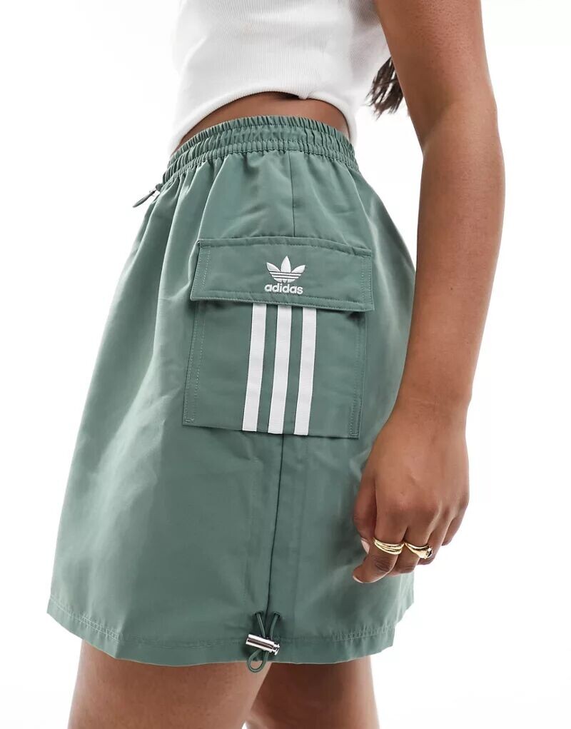 

Юбка карго цвета хаки adidas Originals