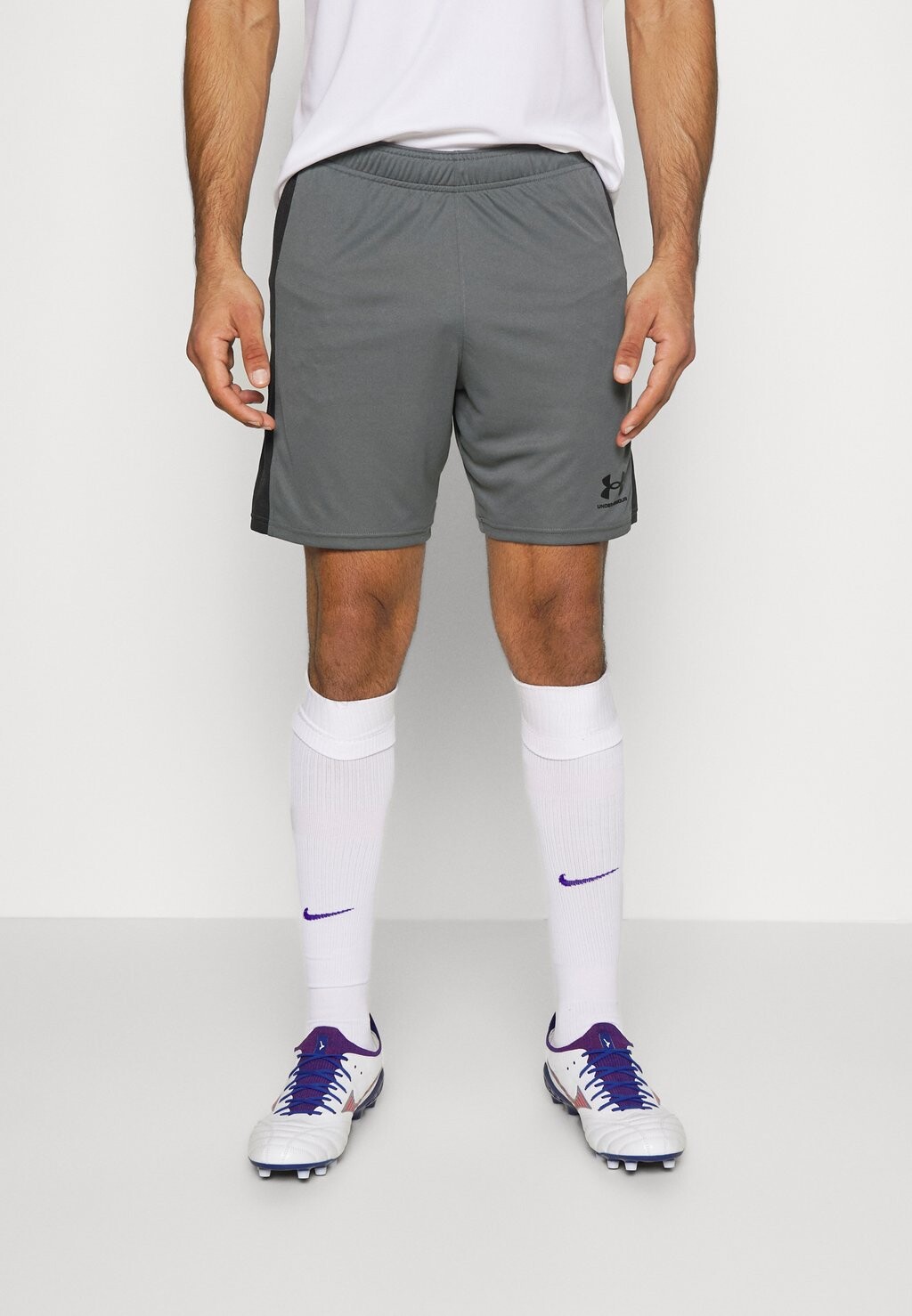 

Спортивные шорты Under Armour
