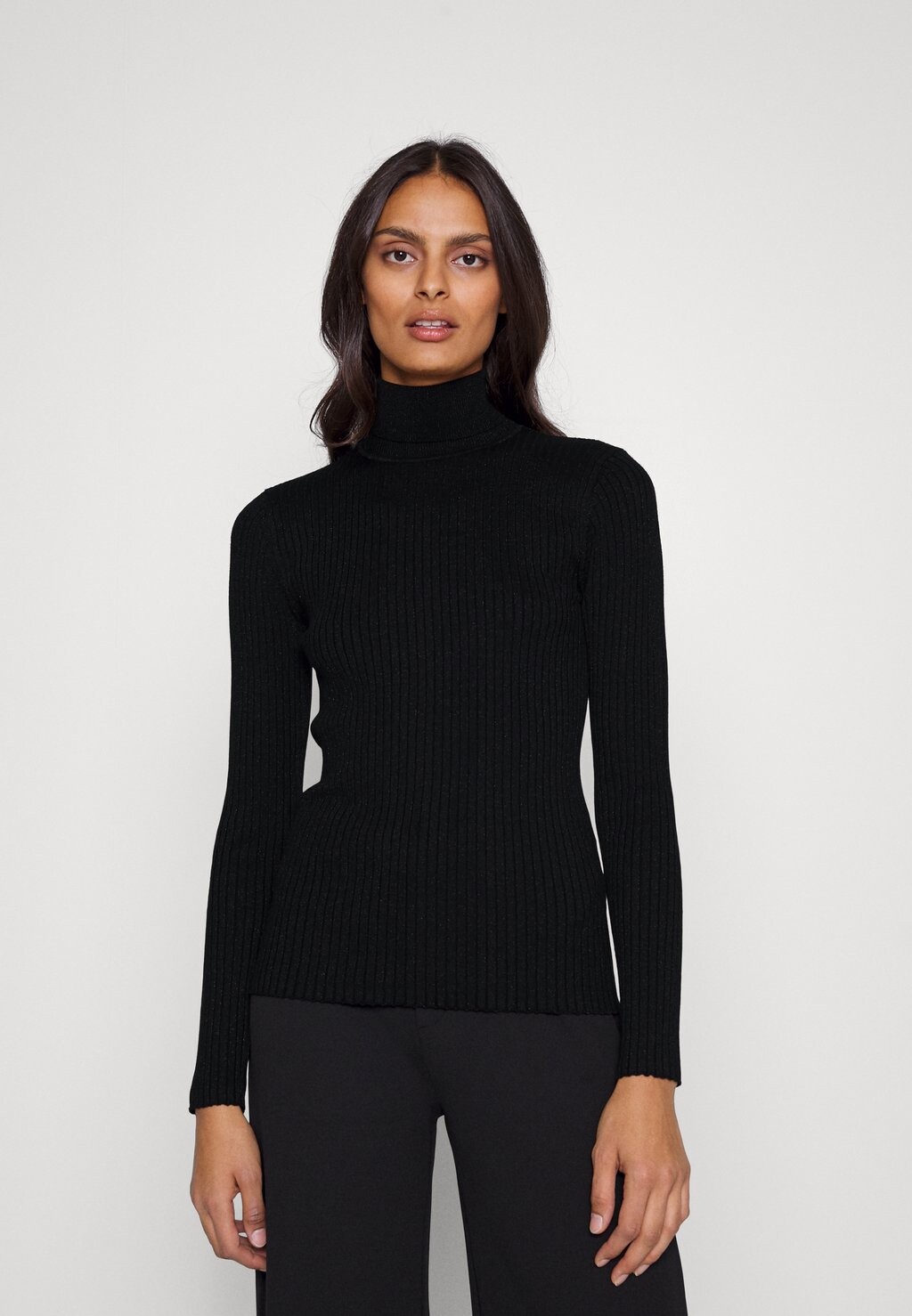 

Свитер SLFLYDIA ROLLNECK Selected Femme, черный