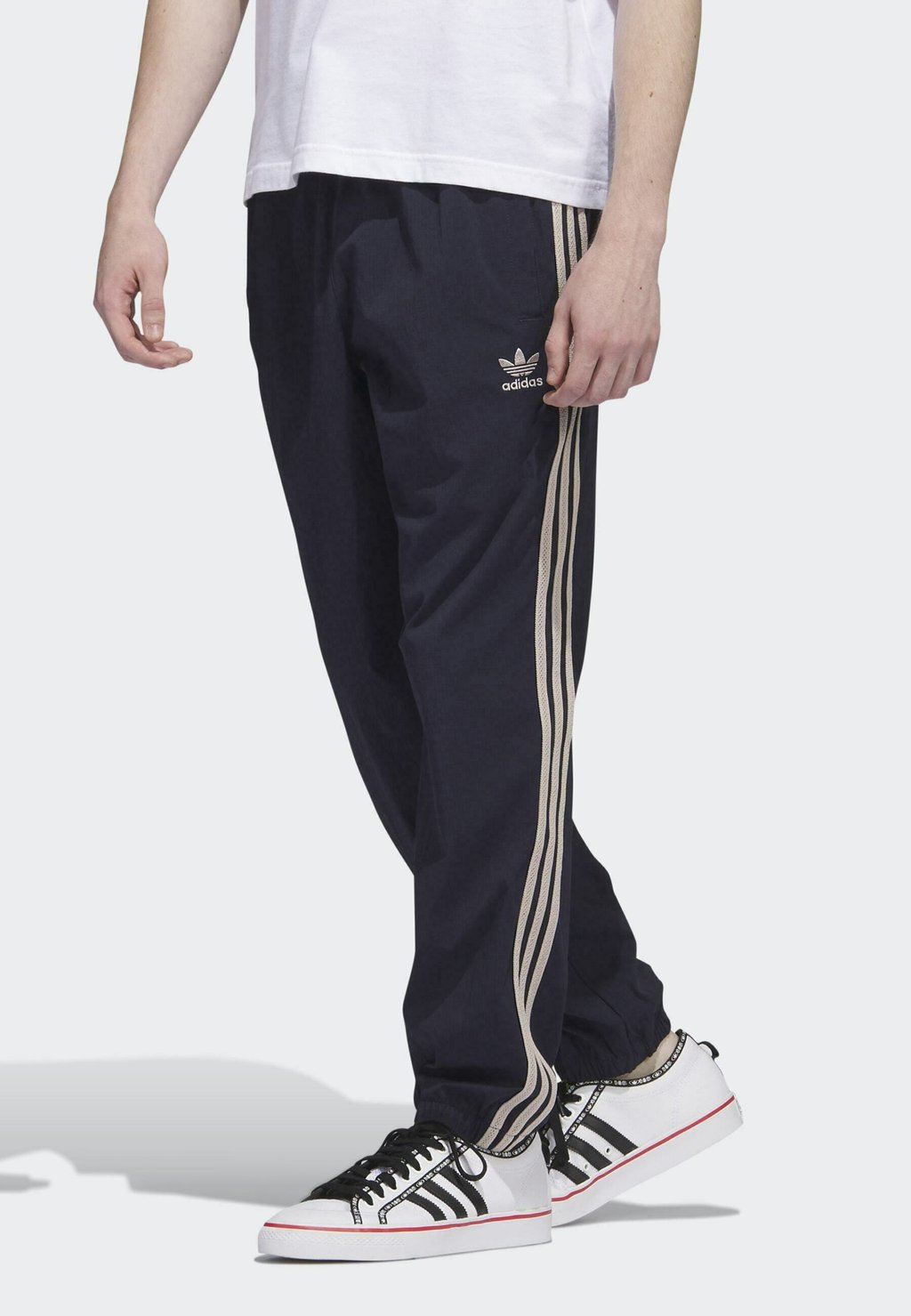 

Брюки adidas Originals, синий