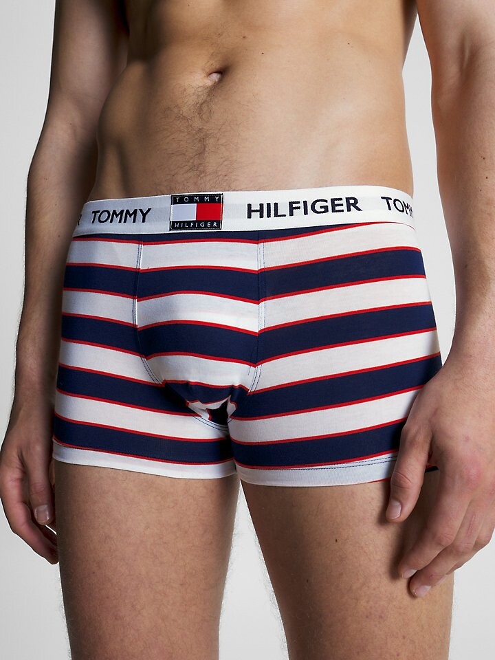 

Полосатый ствол Tommy Hilfiger