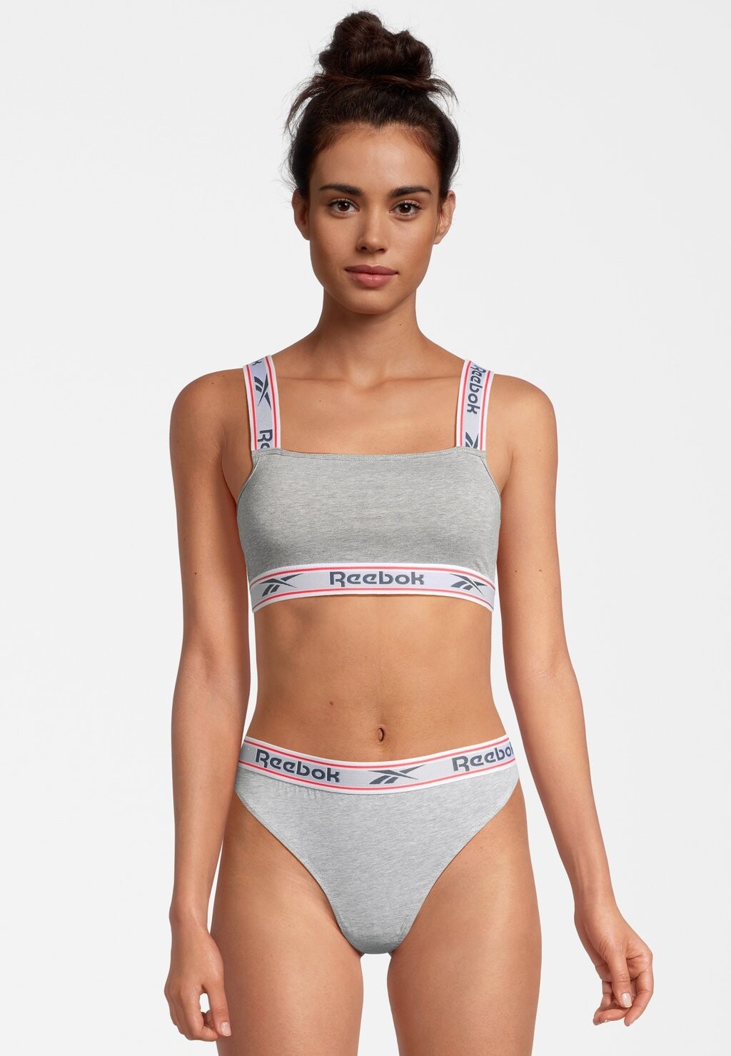 

Стринги Reebok