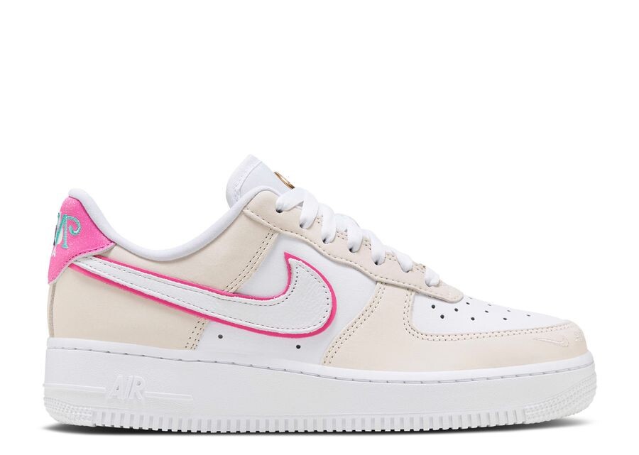 

Кроссовки Nike Wmns Air Force 1, цвет Be The One