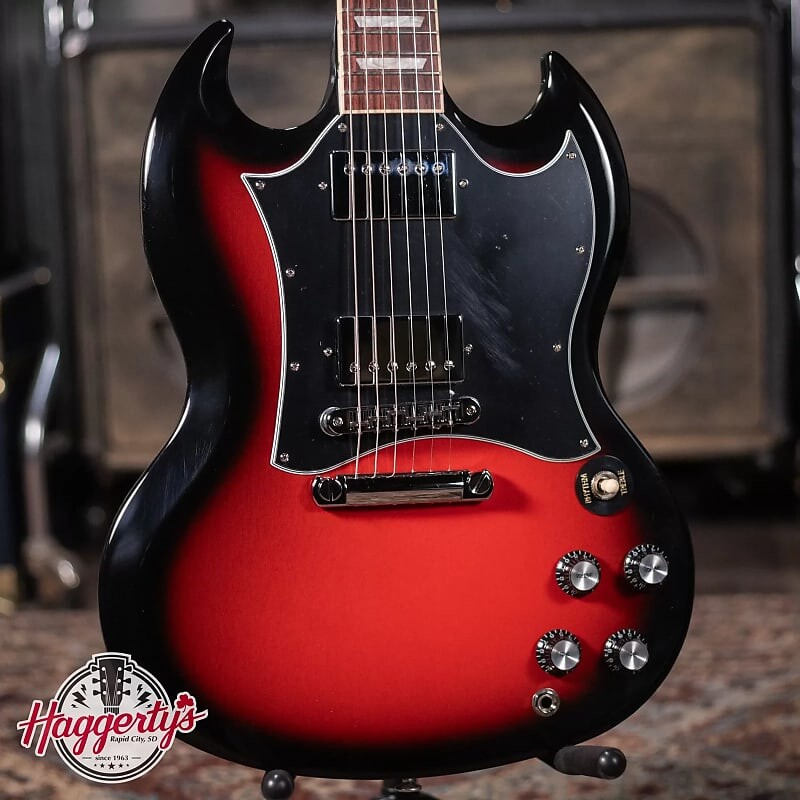 

Электрогитара Gibson SG Standard - Cardinal Red Burst with Hardshell Case