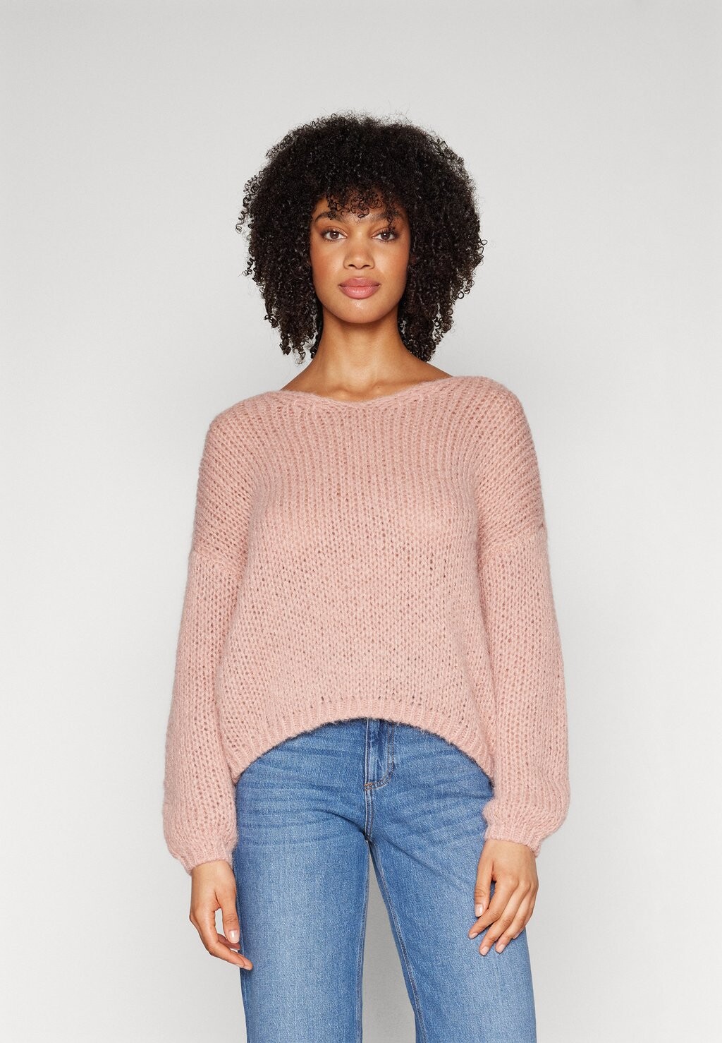 Вязаный свитер VMERIN V-NECK Vero Moda, цвет misty rose свитер vmerin ls v neck ga vero moda girl цвет birch