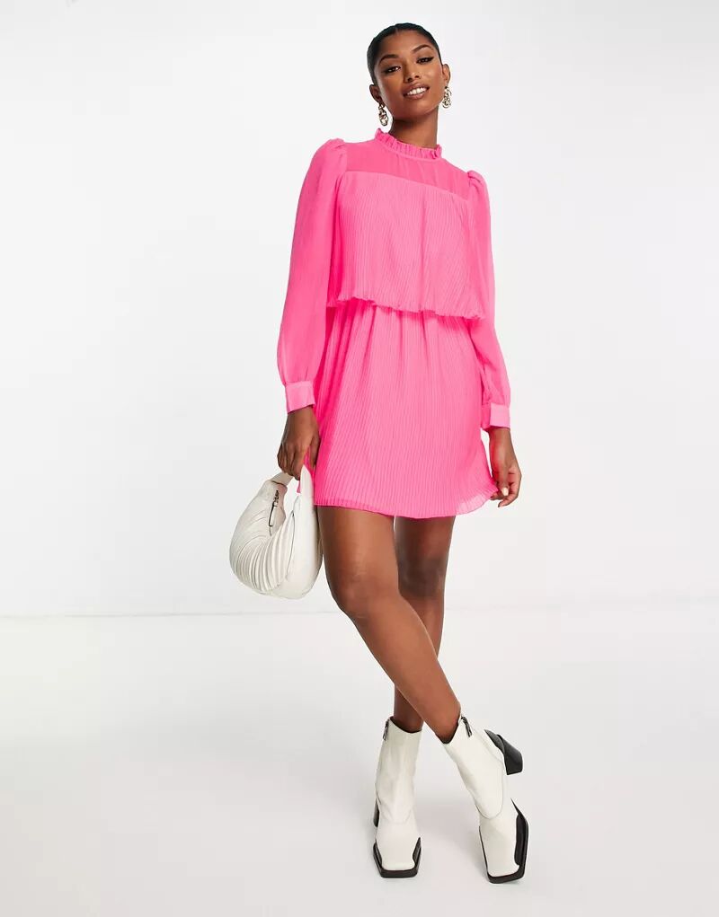 цена Розовое плиссированное мини-платье River Island