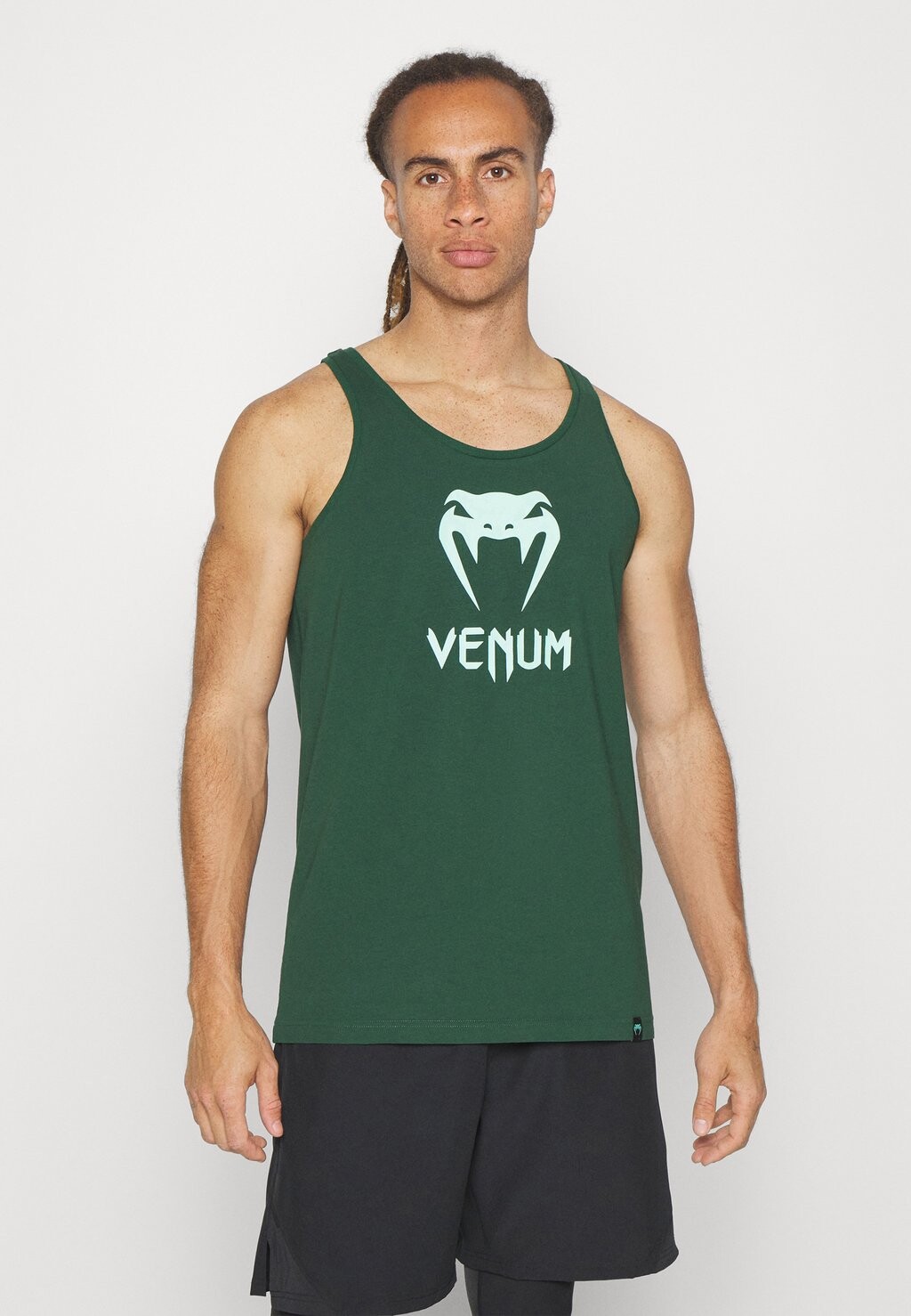 

Майка Venum