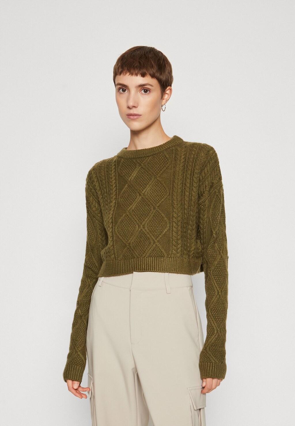 

Свитшот Cotton On CABLE ULTRA CROP, цвет dark moss