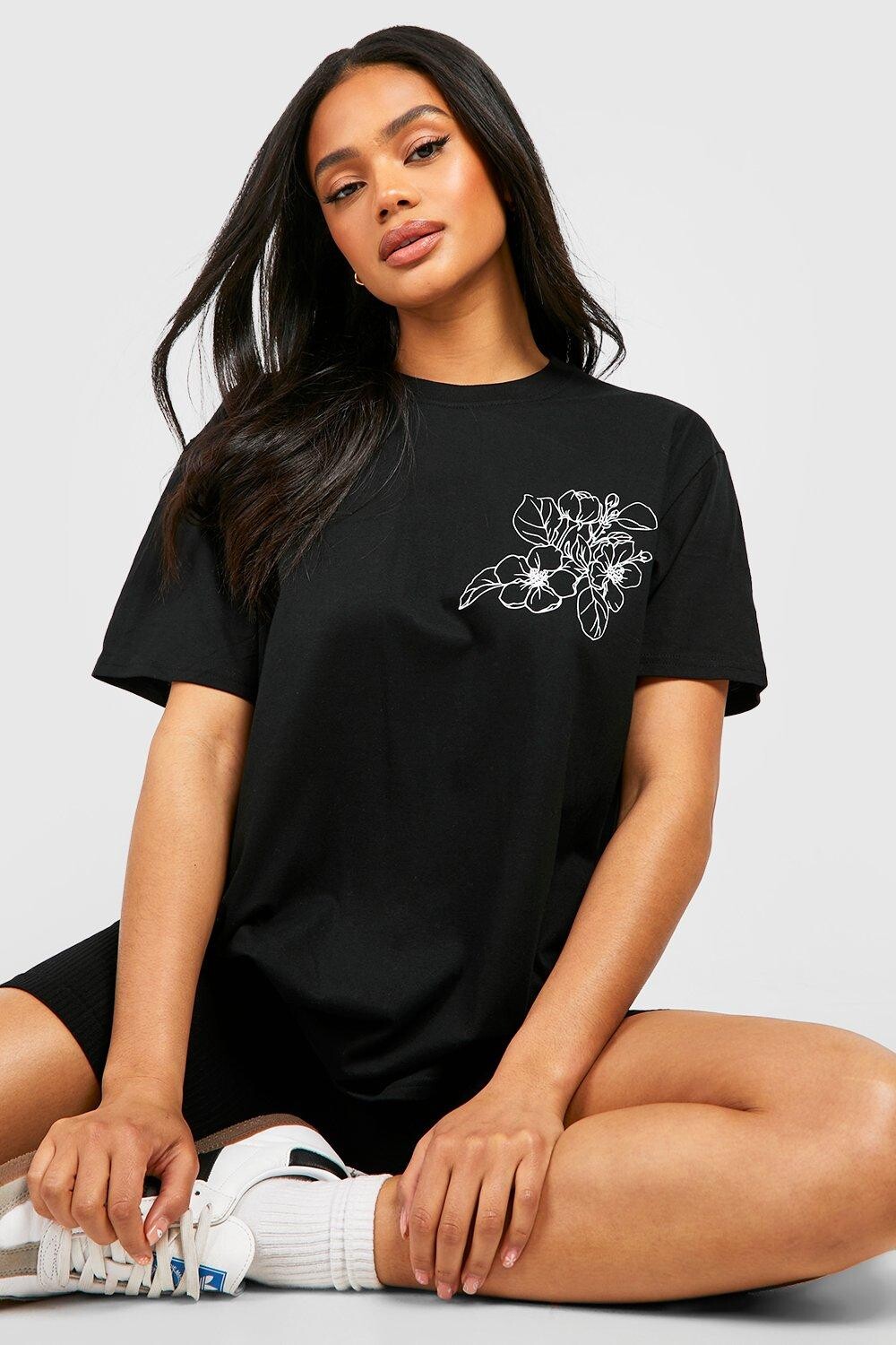 

Футболка оверсайз с цветочным принтом Boohoo, черный