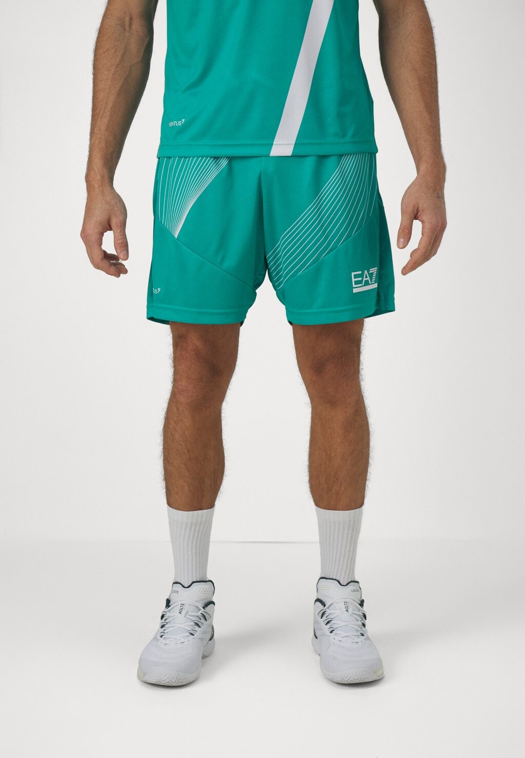

Спортивные шорты EA7 Emporio Armani, мята