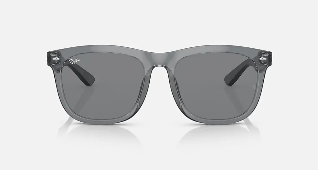 

Солнцезащитные очки Ray-Ban RB4260D, темно-серый