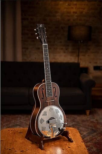 Акустическая гитара Ortega Americana Series Resonator Guitar, Parlor Body, Mahogany, Distressed Satin Whiskey Burst - RRG30E-WB