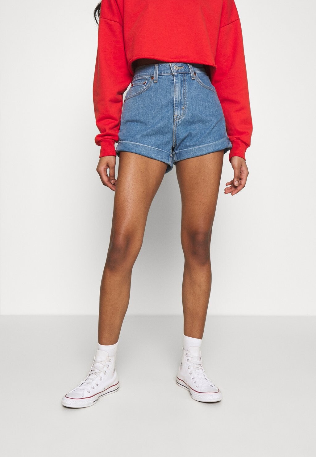 

Джинсовые шорты Levi's Mom Line, голубой деним