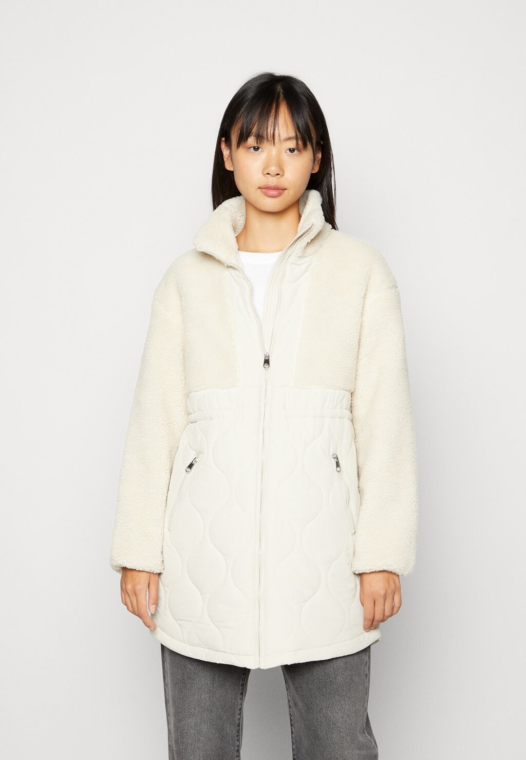 

Зимнее пальто Vero Moda, молочный