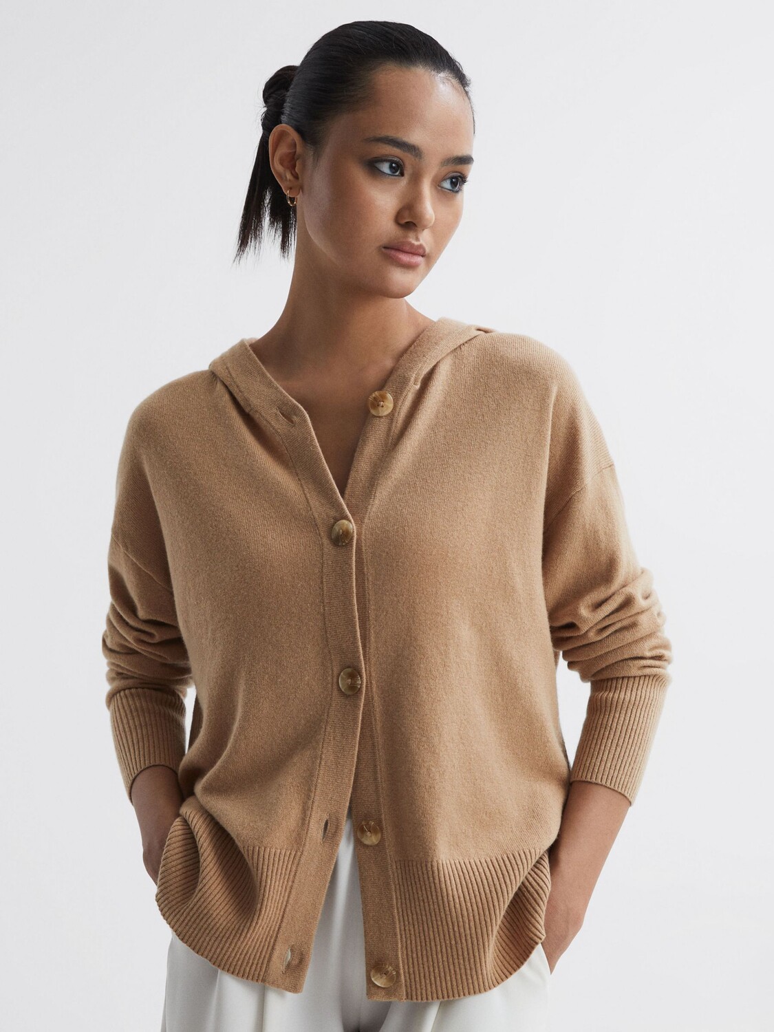 

Кардиган Evie из шерсти и кашемира с капюшоном Reiss, кэмел