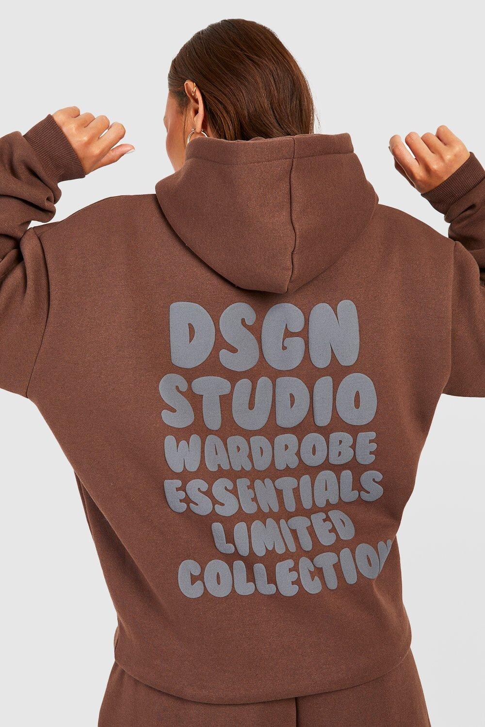 

Короткий спортивный костюм с капюшоном tall dsgn studio Boohoo, мокка