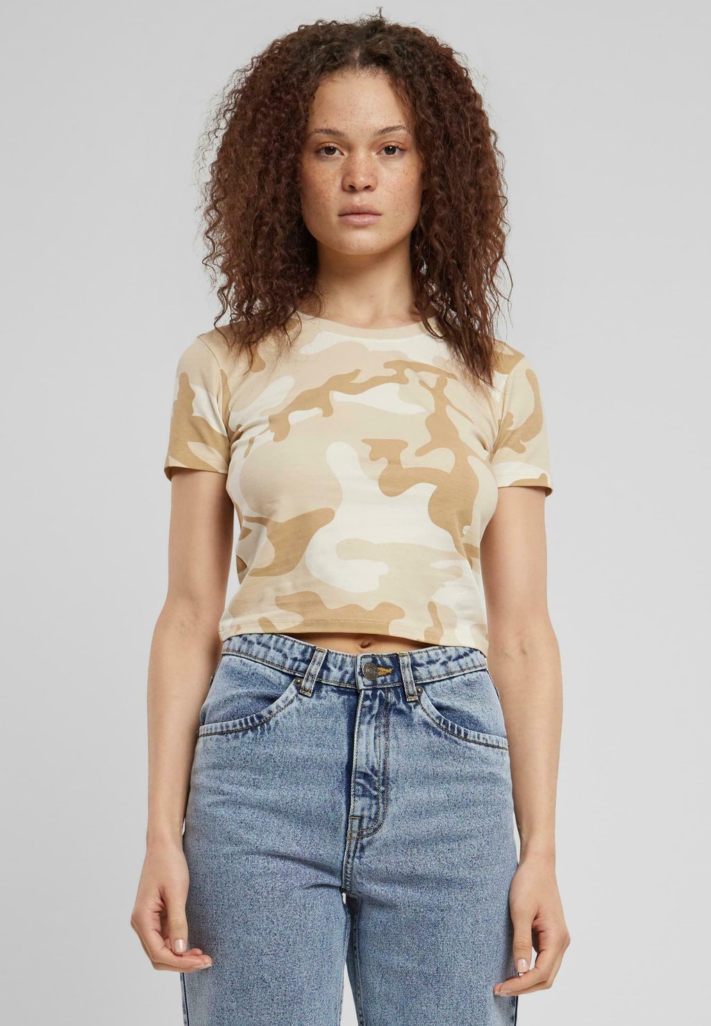 

Футболка с принтом Cropped Camo Urban Classics, simplesandcamo