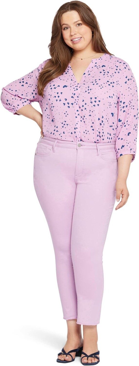 

Джинсы Plus Size Sheri Ankle Fray Hem in Mauve Mist NYDJ, цвет Mauve Mist