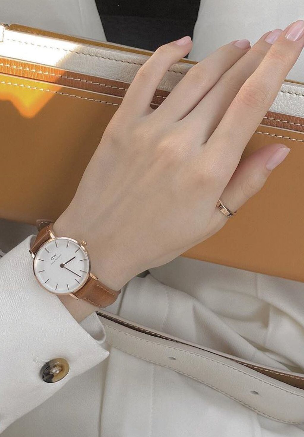 

Часы Daniel Wellington